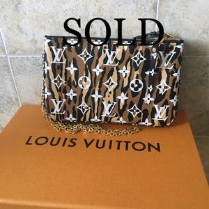 Louis Vuitton Cross Body animal print Pouchette